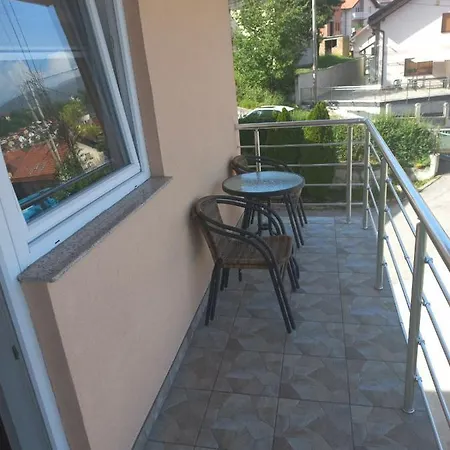Apartman Ejna